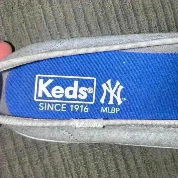 Women’s KEDS Double Decker MLB New York Yankees Gray Slip on Sneaker- Size 8.5 - Picture 12 of 14